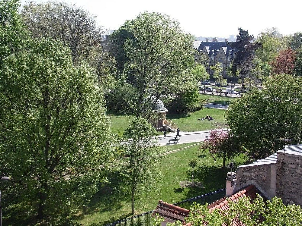 Du Parc Montsouris Paříž